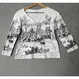L Marco Top Medium Italy City Scene Art Rhinestone Lettuce Ruffle V-Neck Y2K